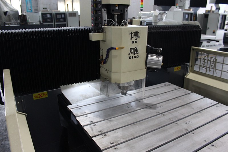 ITB8888通博牌定梁式铜铝精雕机